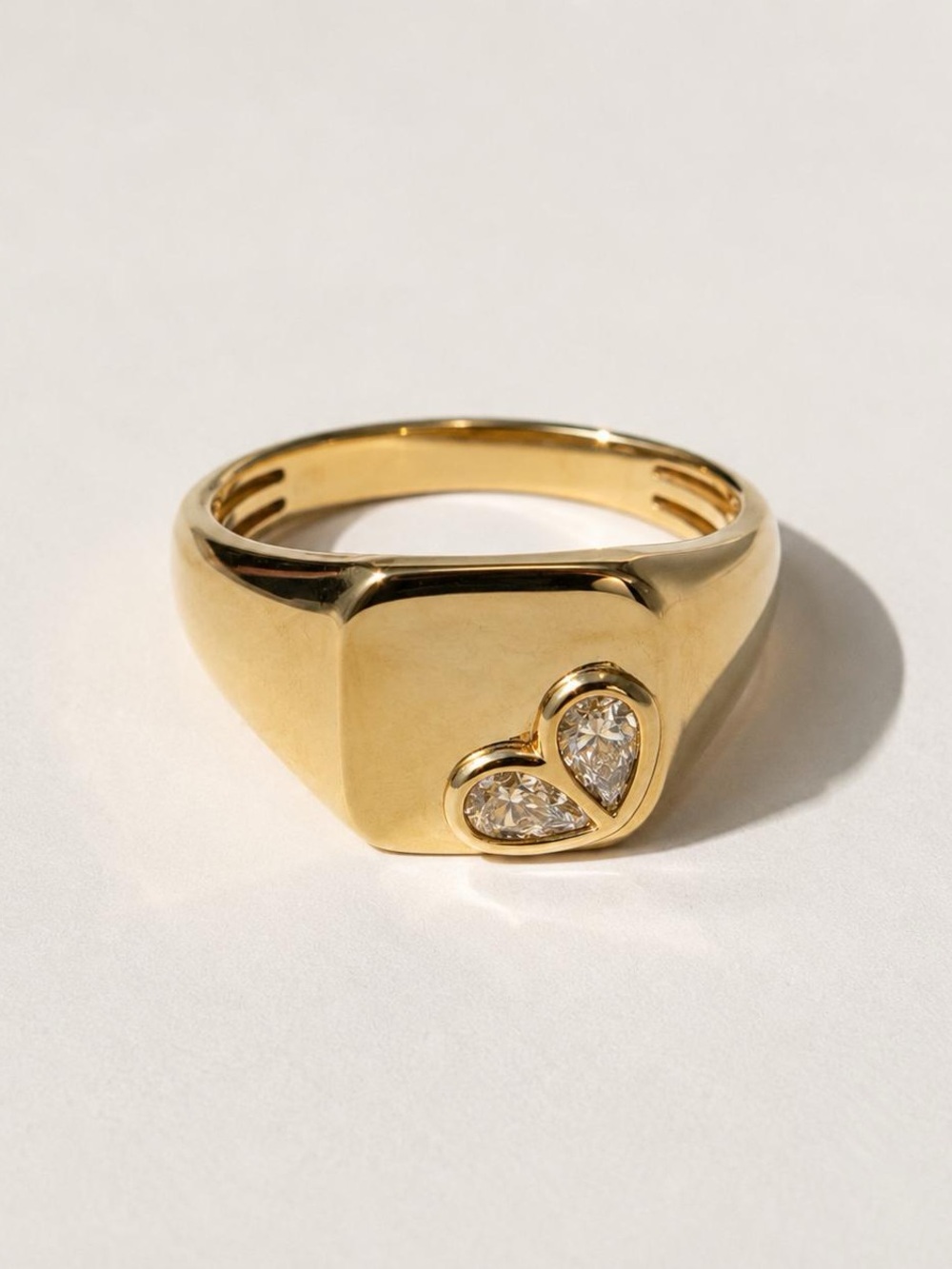 18K Solid Yellow Gold Signet Natural Diamond Ring Size 6.5